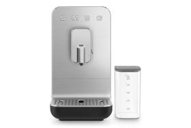 SMEG volautomatische espressomachine met melkreservoir